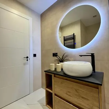 Apartament Premium Plaza De La Fuente