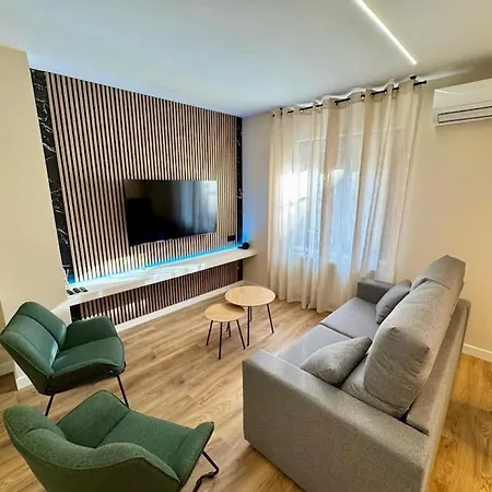 Apartament Premium Plaza De La Fuente